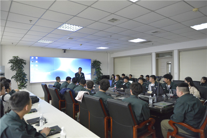 同心筑梦，扬帆起航——918.com集团2021年实习生岗前培训圆满实现(图4)