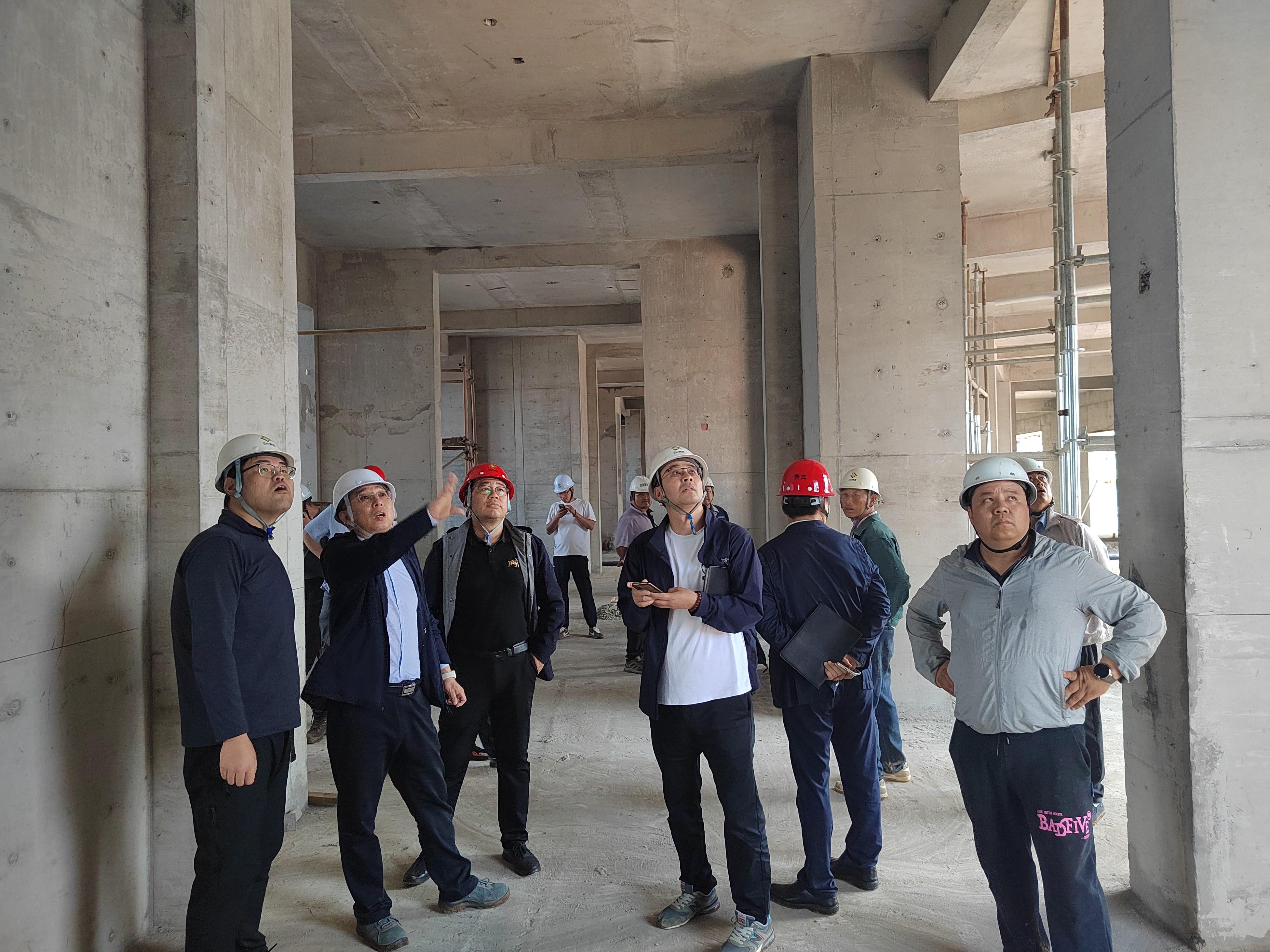树标杆筑精品 赋能城市更新——918.com集团陆海村城改项目获评区域标杆工程(图3)