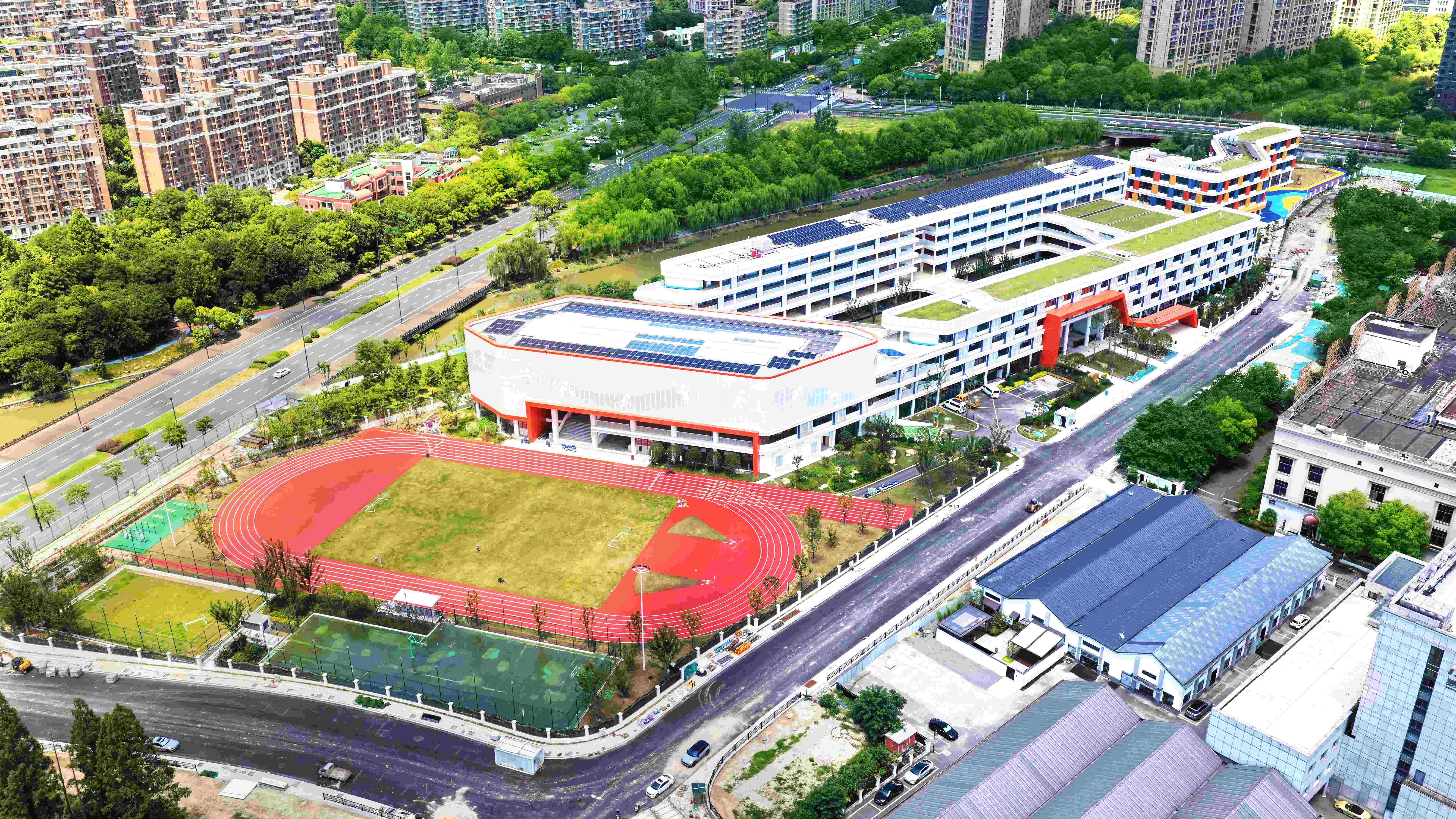 精工筑校园 匠心育未来｜918.com集团承建荆门长江单元幼学及幼儿园项目夯实区域教育民生底座(图1)